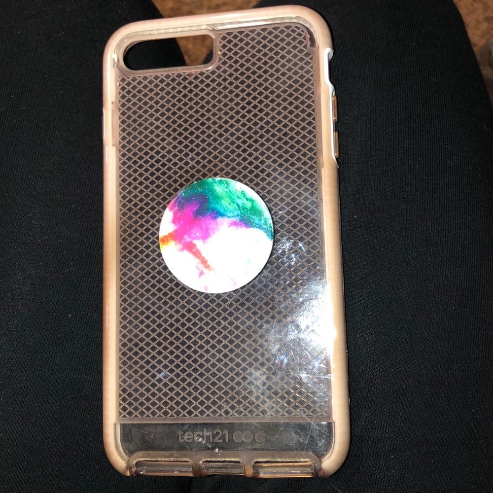 iphone 8plus cade with pop socket